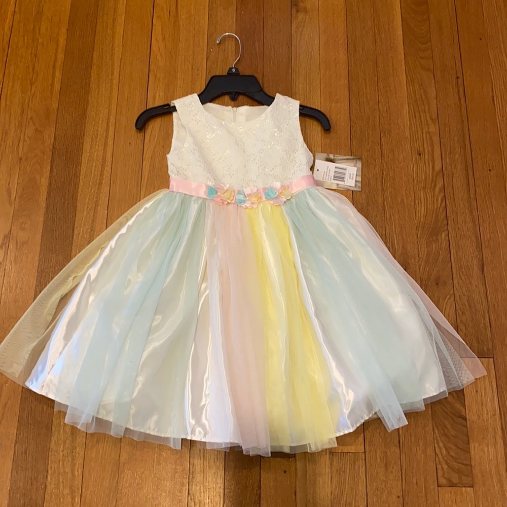 NWT My Princess Wear dress. Size 6.